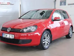 Röd Begagnad 2011 VW Golf VI Halvkombi | 89 900 kr (Marknadspris)