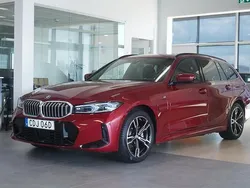 Grå (dravit grå metallic) Begagnad 2024 BMW 330e M Sport Kombi | 599 800 kr (Dyr)