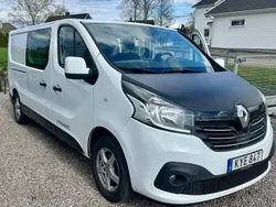 Vit Begagnad 2016 Renault Trafic Van | 99 000 kr