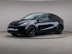 Svart Begagnad 2023 Tesla Model Y Long Range SUV | 445 000 kr (Superpris)
