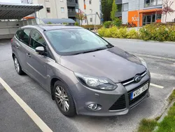 Brun Begagnad 2013 Ford Focus Titanium Kombi | 60 000 kr (Marknadspris)