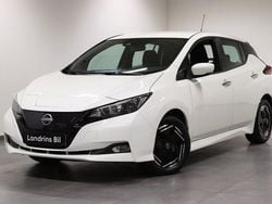 Vit Begagnad 2022 Nissan Leaf Acenta Halvkombi | 199 000 kr (Marknadspris)