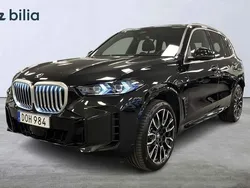 Svart Begagnad 2024 BMW X5 Comfort Edition SUV | 989 000 kr