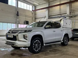 Vit Begagnad 2020 Mitsubishi L200 Pickup | 439 900 kr