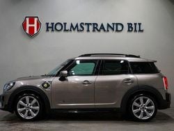Grå Begagnad 2019 Mini Cooper Countryman Chili SUV | 279 900 kr (Marknadspris)