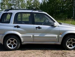 Silver Begagnad 2005 Suzuki Grand Vitara SUV | 40 000 kr