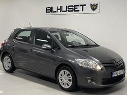 Mörkgrå Begagnad 2009 Toyota Auris Plus Halvkombi | 54 900 kr (Marknadspris)