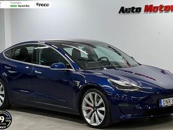 Blå Begagnad 2019 Tesla Model 3 Performance Sedan | 219 900 kr (Marknadspris)