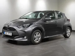 Grå Begagnad 2022 Mazda 2 Halvkombi | 209 800 kr (Marknadspris)