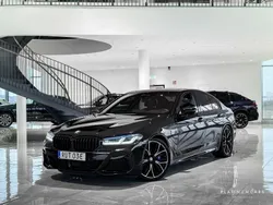 Svart Begagnad 2021 BMW M550 Shadowline Sedan | 794 000 kr (Dyr)