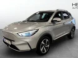 Grå (silver) Begagnad 2021 MG ZS Luxury Sedan | 244 900 kr (Superpris)