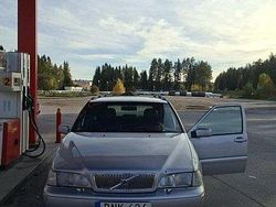 Grå Begagnad 2000 Volvo V70 Standard Kombi | 12 000 kr (Bra pris)