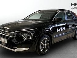 Svart (black) Begagnad 2025 Kia Niro Advance SUV | 389 900 kr (Marknadspris)