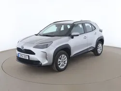 Silver Begagnad 2023 Toyota Yaris Cross Active SUV | 273 000 kr (Bra pris)