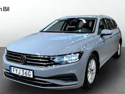 Grå Begagnad 2023 VW Passat Business Kombi | 309 900 kr (Bra pris)