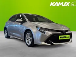 Silver (grå) Begagnad 2022 Toyota Corolla Hybrid Active Halvkombi | 178 900 kr