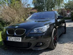 Svart Begagnad 2004 BMW 545 Sedan | 85 000 kr