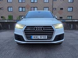 Vit Begagnad 2016 Audi Q7 S-Line SUV | 235 000 kr (Bra pris)