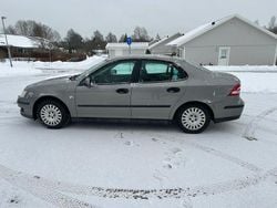 Begagnad 2004 Saab 9-3 Sedan | 17 000 kr (Marknadspris)