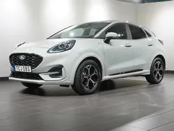 Grå (cactus gray) Begagnad 2024 Ford Puma Gen-E ST-Line Halvkombi | 249 800 kr