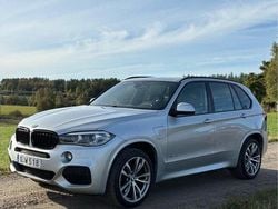 Silver Begagnad 2017 BMW X5 M Sport SUV | 279 000 kr (Lite dyr)