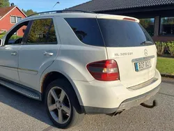 Vit Begagnad 2008 Mercedes ML320 SUV | 35 000 kr (Lite dyr)