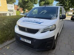 Vit Begagnad 2019 Peugeot Expert Van | 135 000 kr (Marknadspris)