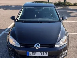 Svart Begagnad 2013 VW Golf VII Halvkombi | 89 000 kr (Marknadspris)