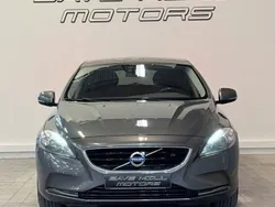 Grå Begagnad 2013 Volvo V40 Kombi | 139 900 kr (Marknadspris)