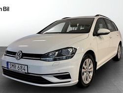 Pure white Begagnad 2018 VW Golf VII Kombi | 139 900 kr (Marknadspris)