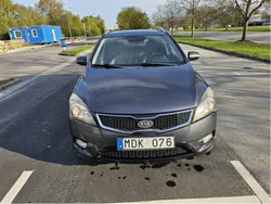 Grå Begagnad 2012 Kia Ceed Sportswagon Kombi | 28 900 kr (Marknadspris)