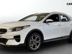 Vit Begagnad 2022 Kia XCeed Advance SUV | 249 900 kr (Marknadspris)