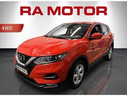 Röd Begagnad 2020 Nissan Qashqai Acenta SUV | 159 900 kr (Marknadspris)