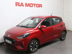 Röd Begagnad 2023 Hyundai i10 Essential Halvkombi | 169 800 kr (Marknadspris)