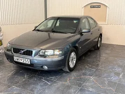 Grå Begagnad 2004 Volvo S60 Business Edition Sedan | 24 900 kr (Bra pris)