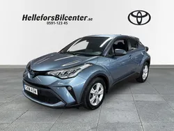 Grå Begagnad 2020 Toyota C-HR Active SUV | 239 500 kr (Marknadspris)