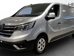Grå (grey) Begagnad 2024 Renault Trafic Van | 406 125 kr (Lite dyr)