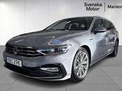 Grå Begagnad 2022 VW Passat GT Kombi | 309 200 kr (Marknadspris)