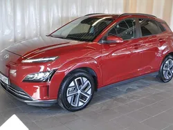 Rödmetallic Begagnad 2021 Hyundai Kona Essential SUV | 275 000 kr (Marknadspris)