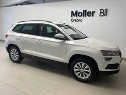 Vit Begagnad 2019 Skoda Karoq Ambition SUV | 154 900 kr (Superpris)