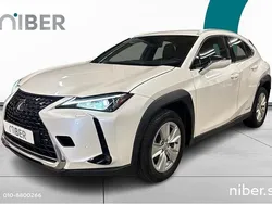 Vit Begagnad 2020 Lexus UX SUV | 249 900 kr