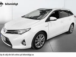 Vit Begagnad 2014 Toyota Auris Touring Sports Edition Kombi | 134 900 kr (Marknadspris)
