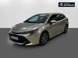 Silver Begagnad 2022 Toyota Corolla Style Kombi | 269 000 kr (Marknadspris)