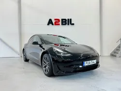 Svart Begagnad 2022 Tesla Model 3 Standard Range Sedan | 424 900 kr