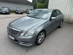 Silver Begagnad 2010 Mercedes E220 Avantgarde Sedan | 79 900 kr (Marknadspris)