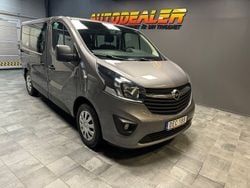 Mörkgrå Begagnad 2016 Opel Vivaro Van | 154 900 kr (Dyr)