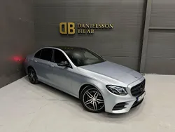 Flerfärgad (silver) Begagnad 2017 Mercedes E220 AMG line Sedan | 279 800 kr (Marknadspris)