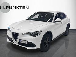 Vit Begagnad 2017 Alfa Romeo Stelvio Super SUV | 224 900 kr (Marknadspris)