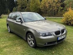 Grön Begagnad 2006 BMW 530 Kombi | 49 000 kr (Dyr)