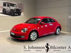 Röd Begagnad 2013 VW Beetle Halvkombi | 99 900 kr (Bra pris)